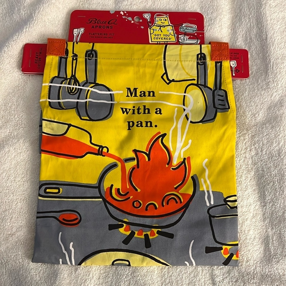 Blue Q Aprons NWT